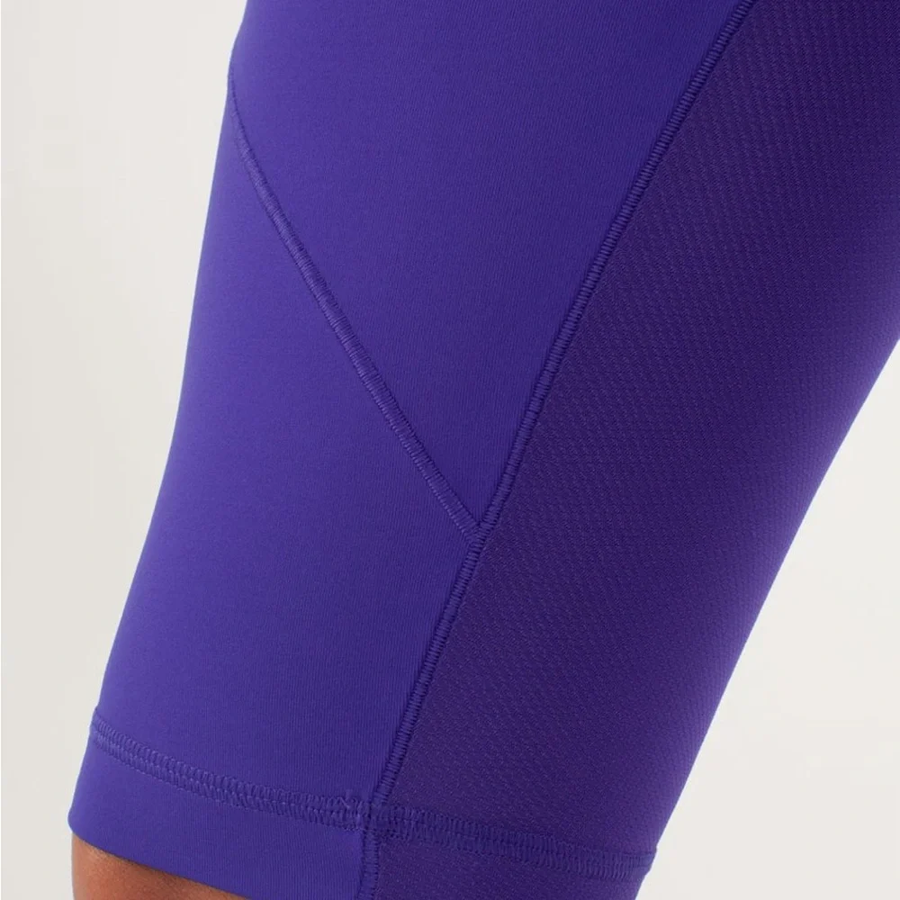 Lululemon Presta Padded Short in Bruised Berry / High Noon Dot White